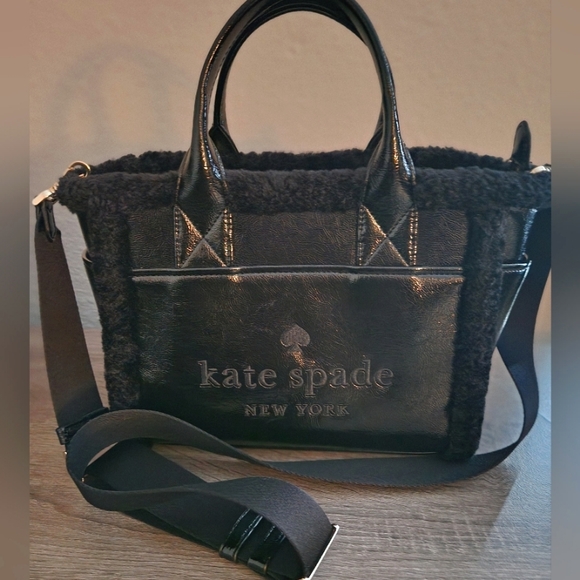 KATE SPADE JETT FAUX SHEARLING SMALL TOTE BLACK - Picture 2 of 12